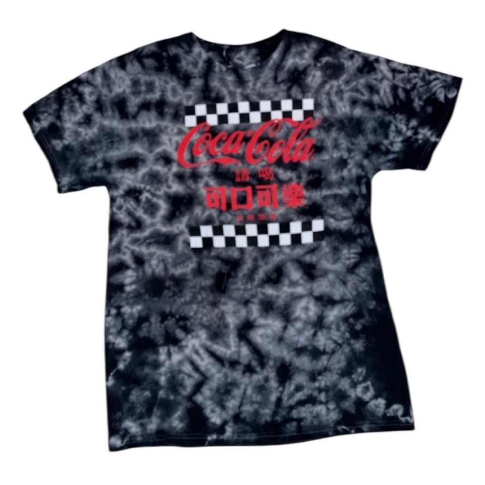 Retro Coca-Cola Shirt 🥤